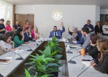 Congreso de Sonora aprueba en comisión reforma a los Servicios de Salud y minuta de reforma al Poder Judicial