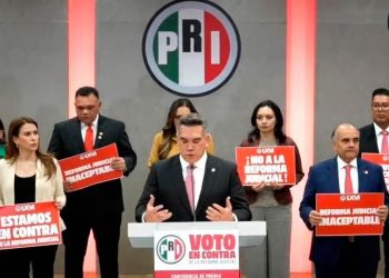 Acusa Alito ‘ofertas millonarias’ de Morena a senadores