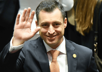 Luis Donaldo Colosio Riojas sufre agresión en el Senado durante debate de Reforma Judicial