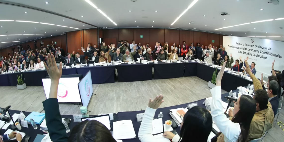 Reforma judicial avanza en comisiones del Senado; la turnan al Pleno