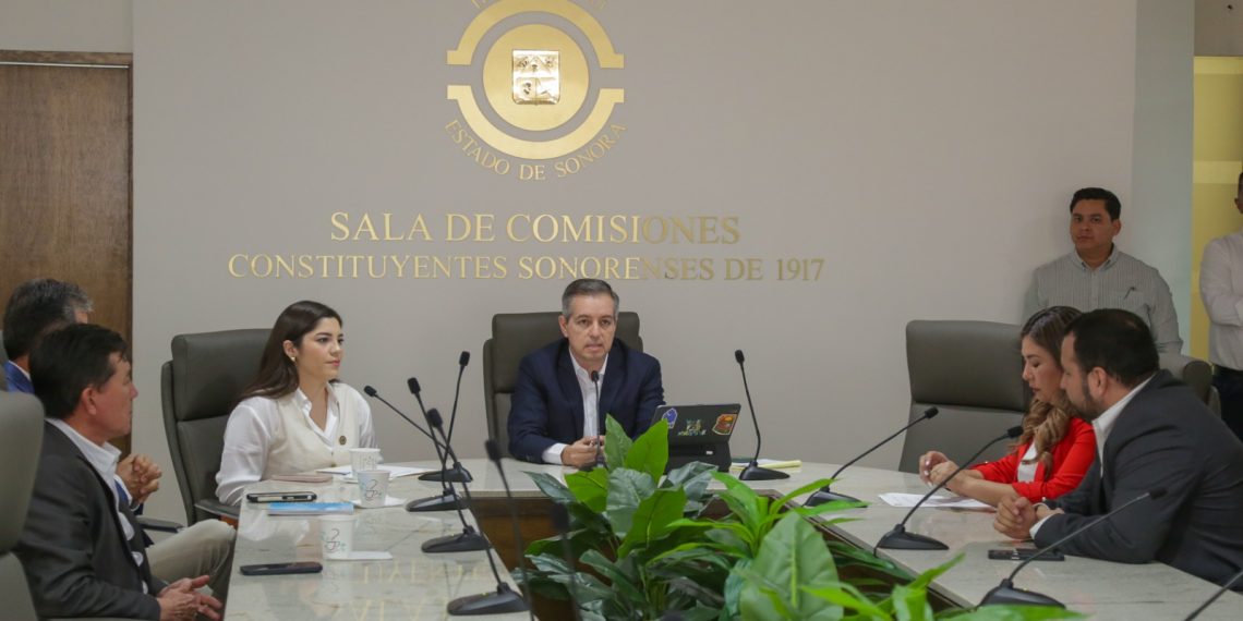 Legisladores instalan Comisión del Agua