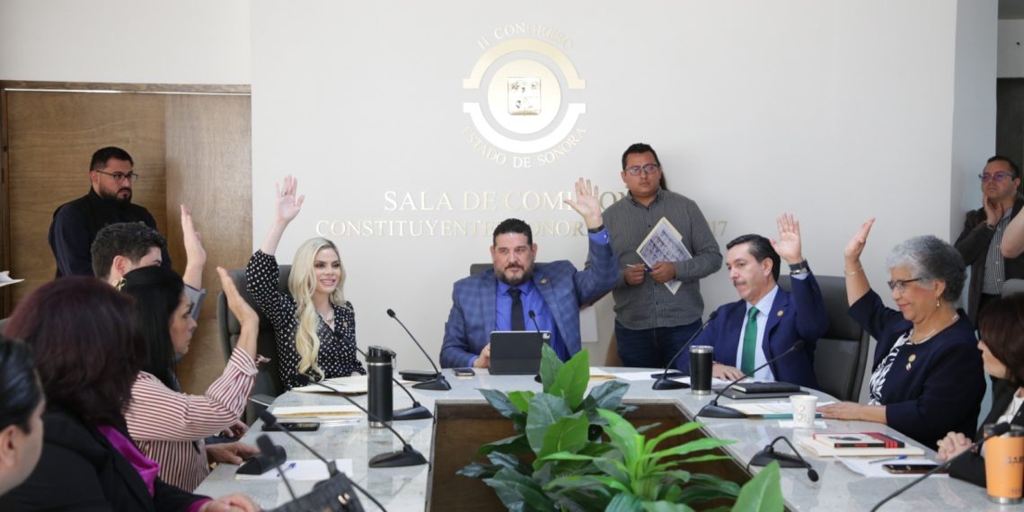 Diputadas y diputados locales turnan al pleno reformas constitucionales en materia de Guardia Nacional y pueblos indígenas