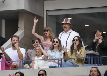 Taylor Swift y Travis Kelce aparecen en la final masculina del US Open y desatan la locura