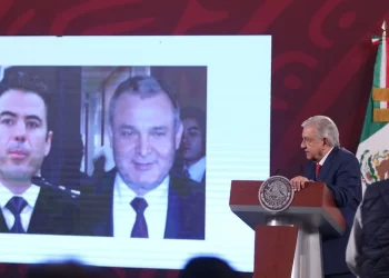 AMLO reta a García Luna a publicar evidencia sobre su acusación de corrupción