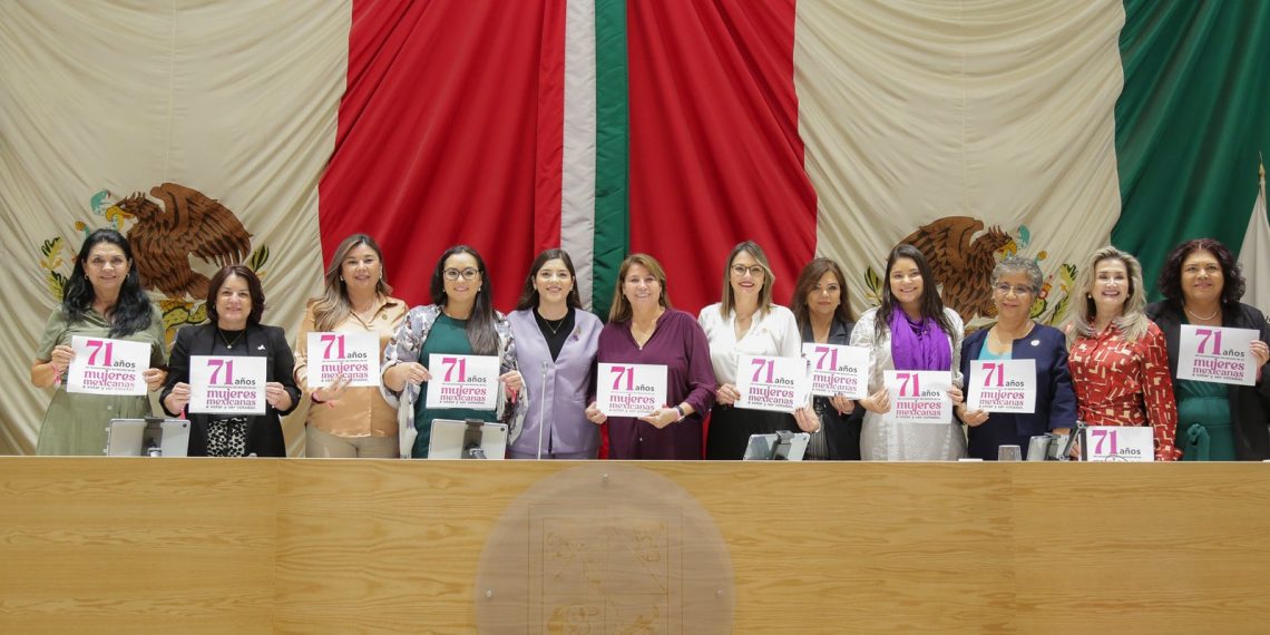 Conmemoran en el Congreso de Sonora el 71 aniversario del voto de la mujer en México