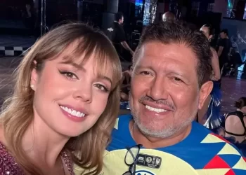 Juan Osorio y su novia Eva Daniela se comprometen
