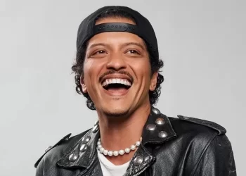 Bruno Mars canta en fiesta privada de Televisa