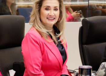 En el mes de la sensibilización sobre el cáncer de mama, diputada Ely Sallard se pronuncia a favor de la detección oportuna