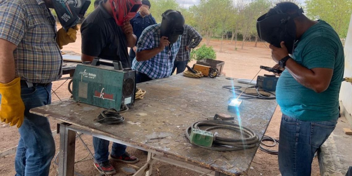 Lleva Economía programa de autoempleo a varios municipios