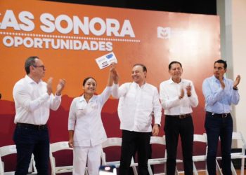 Lleva Gobernador Durazo mejoras en vivienda, educación e infraestructura a familias de SLRC y Peñasco