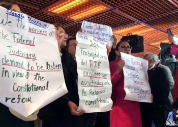 Se cuela grupo de trabajadores del PJ a San Lázaro