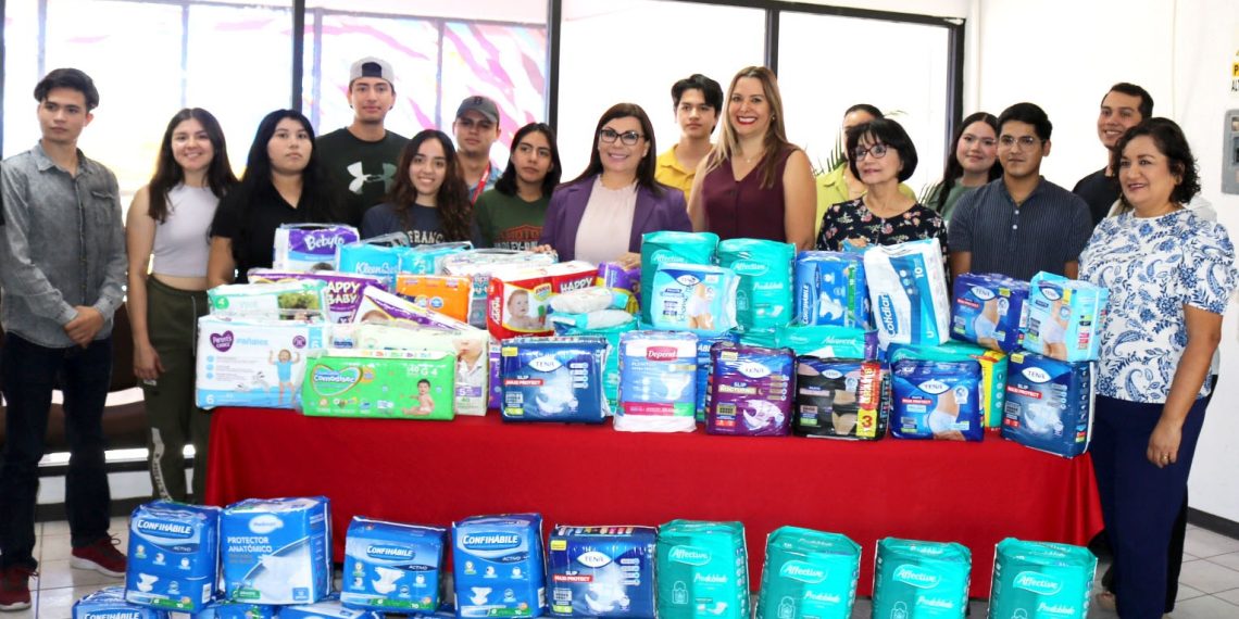 Realiza comunidad educativa de Itesca importante donativo de pañales a DIF Cajeme