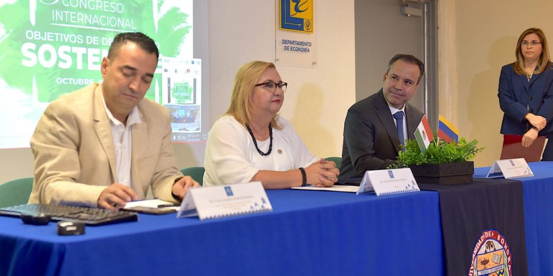 Confirma Toño Astiazarán el transporte eléctrico gratuito a estudiantes universitarios a partir de enero