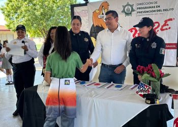 Estudiantes de la primaria Jaime Torres Bodet se gradúan del Programa Dare