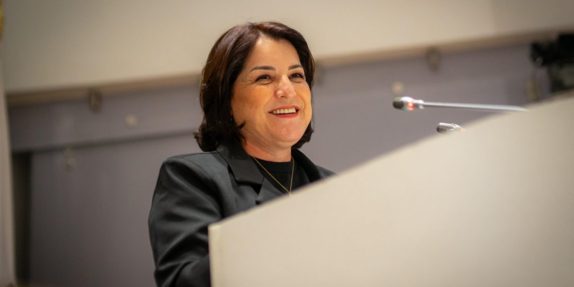 Propone Bancada Naranja licencias de conducción permanentes