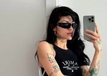 Cazzu reaparece en redes y anuncia su regreso a la música