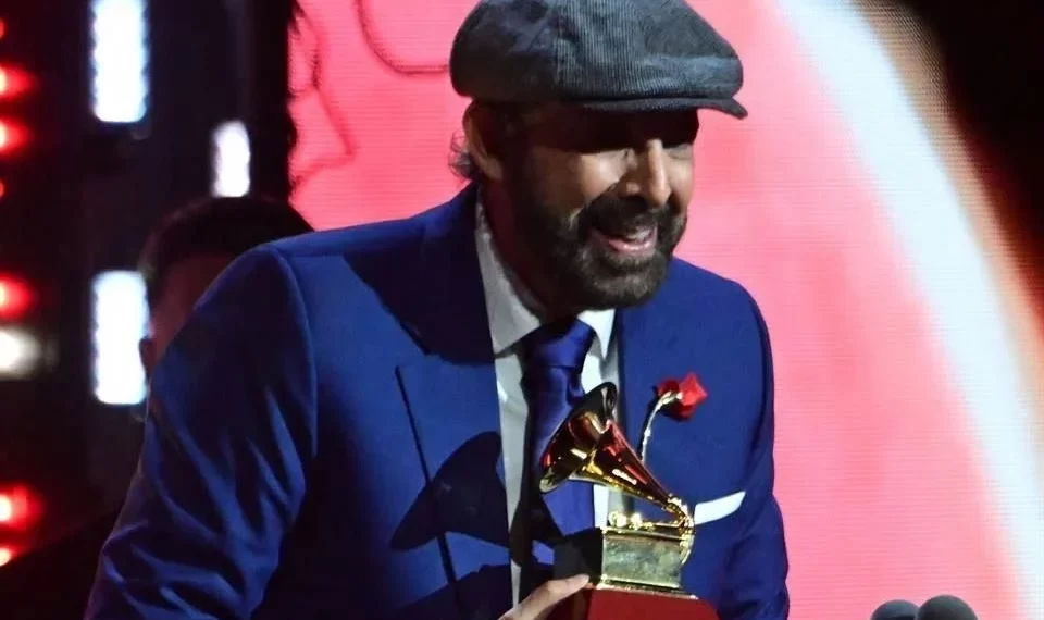 Se alza Juan Luis Guerra como el rey del Latin Grammy 2024