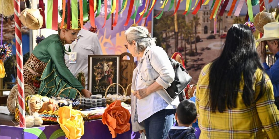 Disfrutan asistentes del Festival de Pueblos Mágicos y agradecen a Gobernador Durazo por esta iniciativa turística