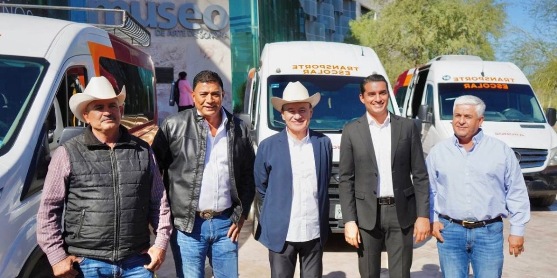 Lleva Gobernador Durazo transporte gratuito a estudiantes que no contaban con movilidad para llegar a sus planteles escolares