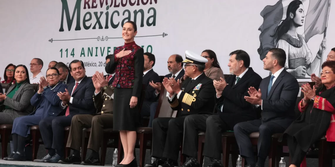 Sheinbaum defiende que las Fuerzas Armadas son “pueblo uniformado”