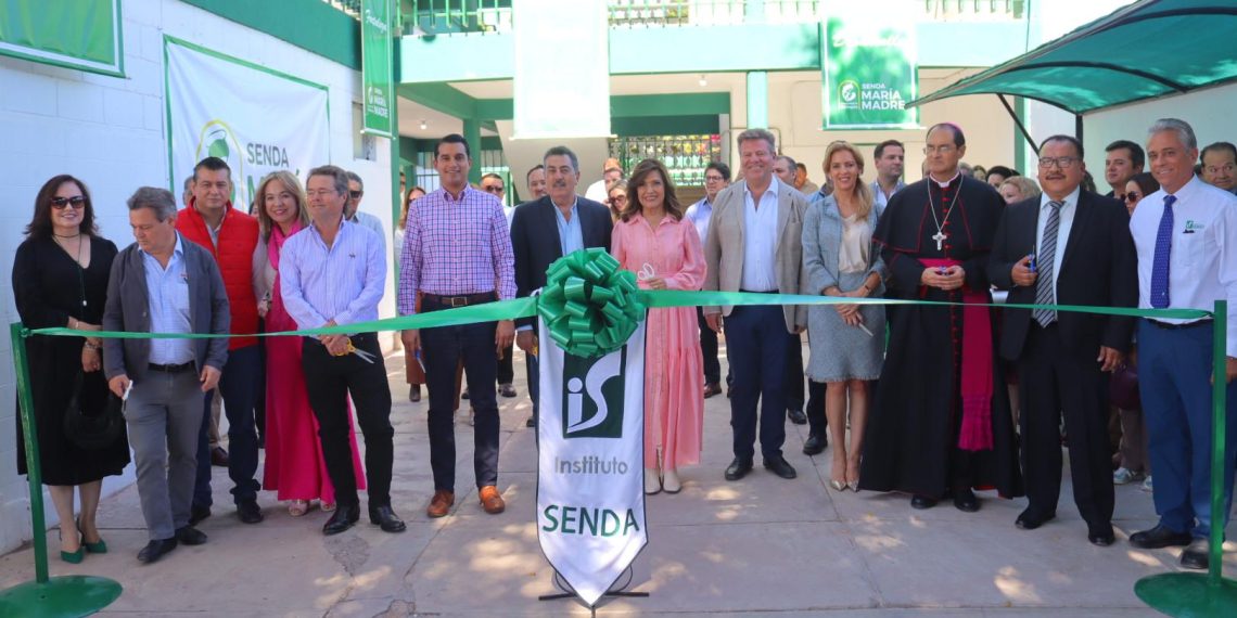 Participa Presidente Javier Lamarque en inauguración de la escuela secundaria Senda María Madre en Cajeme