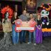 Con gran éxito celebran Toño Astiazarán  y Patty Ruibal tradiciones con VI Festival de Día de Muertos
