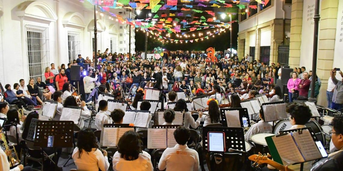 Cierra con gran éxito el VI Festival de Día de Muertos en Hermosillo