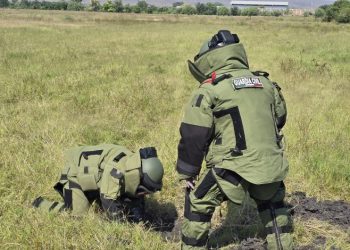 Ejército desactiva 203 explosivos en Michoacán