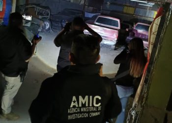 Recupera AMIC siete vehículos con reporte de robo en cateo realizado a taller de auto-detallado en Hermosillo