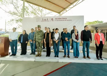 Realiza Ayuntamiento de Guaymas lunes cívico en CAM