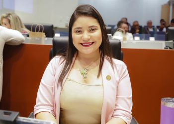 Diputada Deni Gastélum se compromete con los derechos humanos