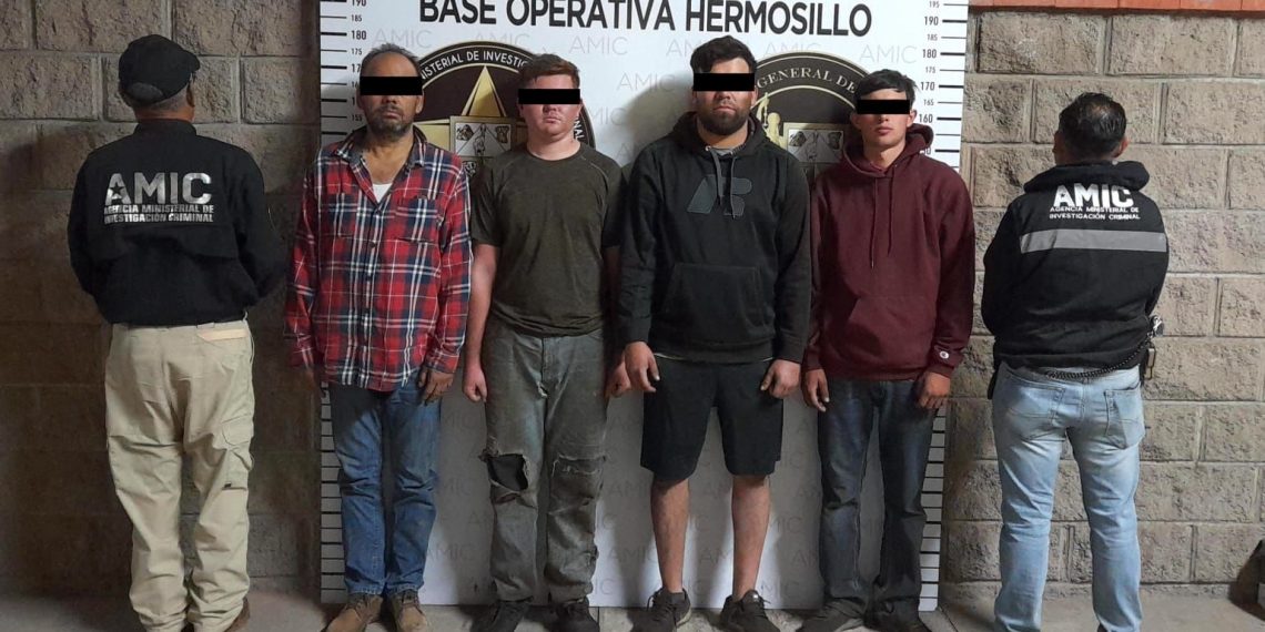 AMIC y SEDENA detienen a huachicoleros con material del delito