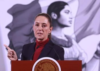 Entra Sheinbaum a lista de mujeres más influyentes de 2024