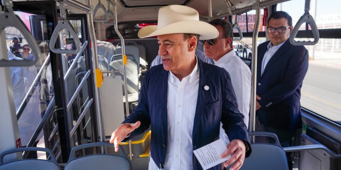 Entrega Gobernador Durazo camiones eléctricos y mejora transporte público en Hermosillo