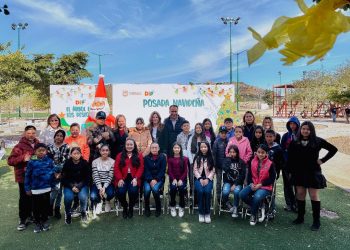 Promueven Toño Astiazarán y Patty Ruibal campaña de protección a los derechos de niñas y niños diseñada por Cabildo Infantil