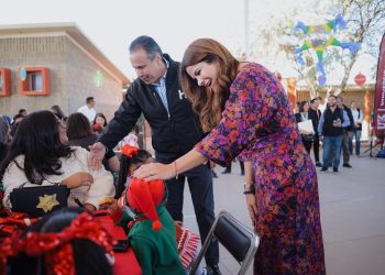 Anuncia Toño Astiazarán dos nuevas casas de los abuelos