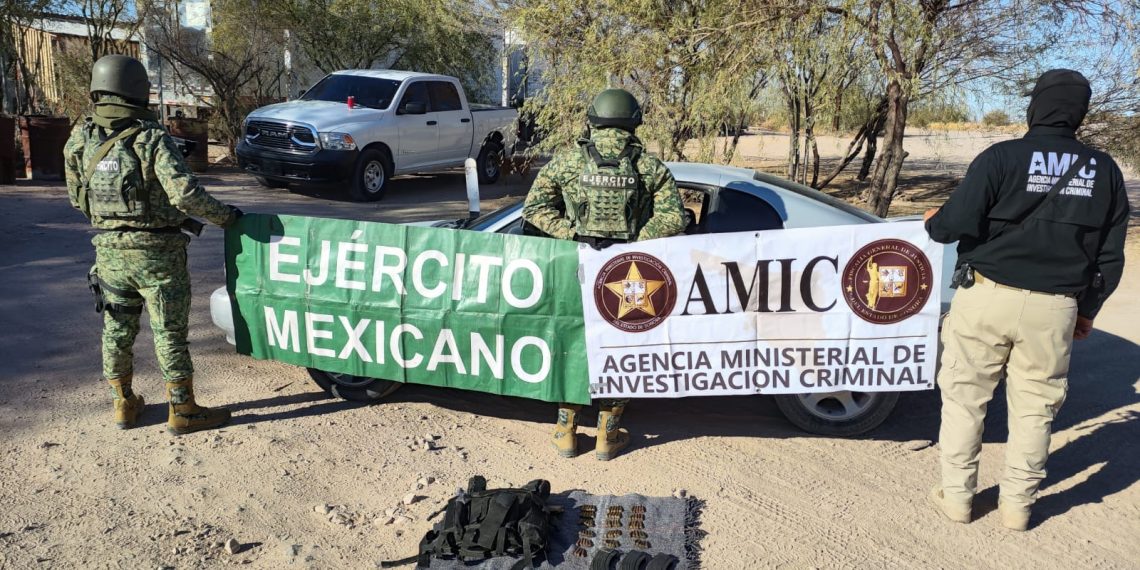 Aseguran vehículo, cargadores y cartuchos en operativo conjunto en Sonoyta