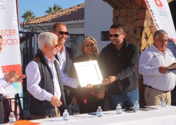 Facilita SEDECO y empresa Bachoco la generación de oportunidades de crecimiento a empresarios y empleos en Cajeme