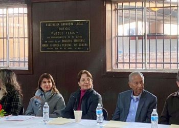 La mejor manera de enaltecer la memoria don Romeo Castro es vivir como él lo hizo sirviendo a los demás con alma, vida y corazón: Lupita Soto