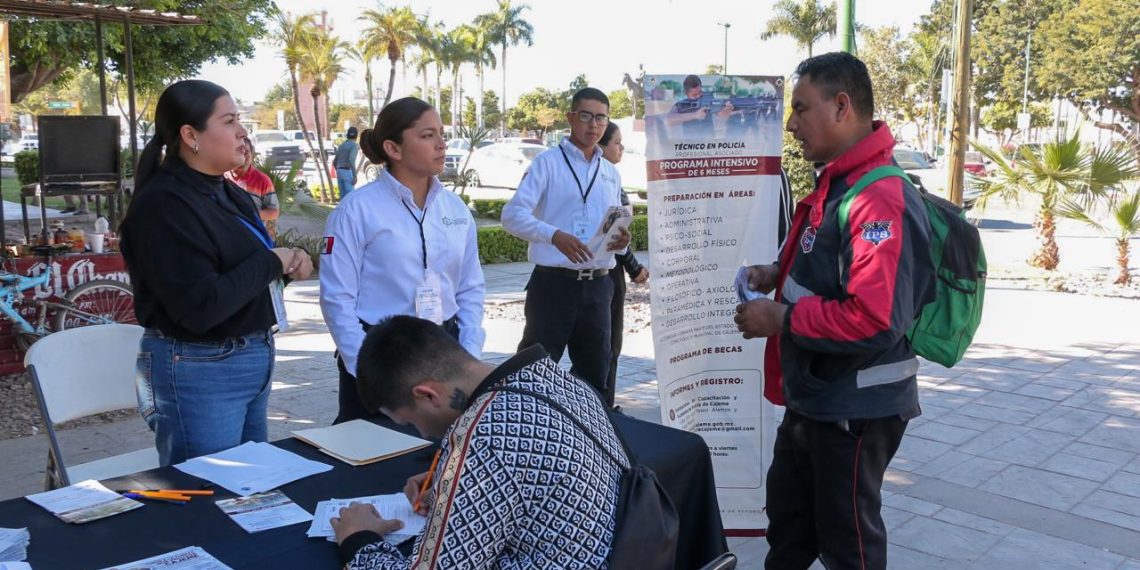 Invitan a las y los jóvenes cajemenses a inscribirse a la Academia de Policía Municipal