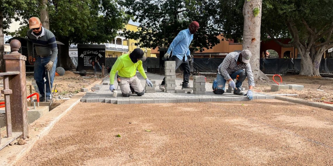 Avanza modernización de Jardín Juárez en beneficio de familias hermosillenses