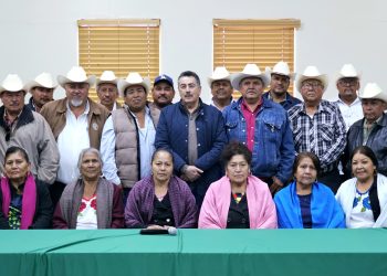 Refrenda Presidente Javier Lamarque lazos con nuevas autoridades de la Tribu Yaqui