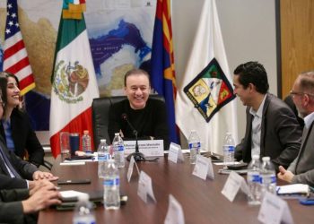 Gobernador Durazo da seguimiento a estrategia integral de atención a migrantes