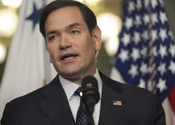 Congela EU fondos para programas de ayuda en todo el mundo