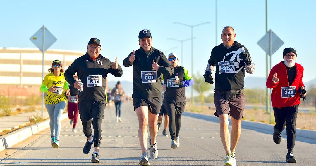 Celebra Toño Astiazarán a policías con tradicional carrera de 5K, edición 2025