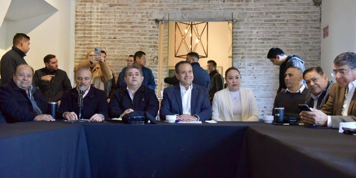 Apoyan organismos empresariales, colegios y representantes de la sociedad civil la construcción de paso a desnivel Colosio y Solidaridad