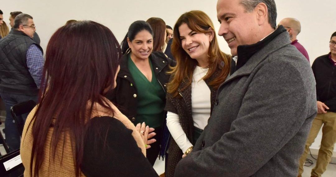 Promueve Patty Ruibal la atención de la salud mental en familias hermosillenses