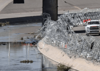 Trump ordena despliegue de tropas en la frontera con México