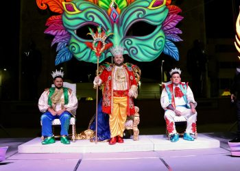 Es Daniel Díaz Rodríguez, el rey del Carnaval Guaymas 2025 ¡La fiesta es nuestra!