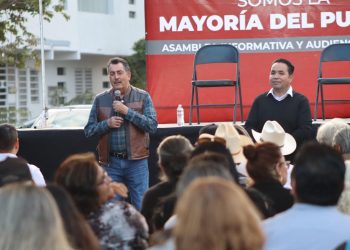 Acompaña Alcalde Javier Lamarque a Senador Heriberto Aguilar en Asamblea Informativa